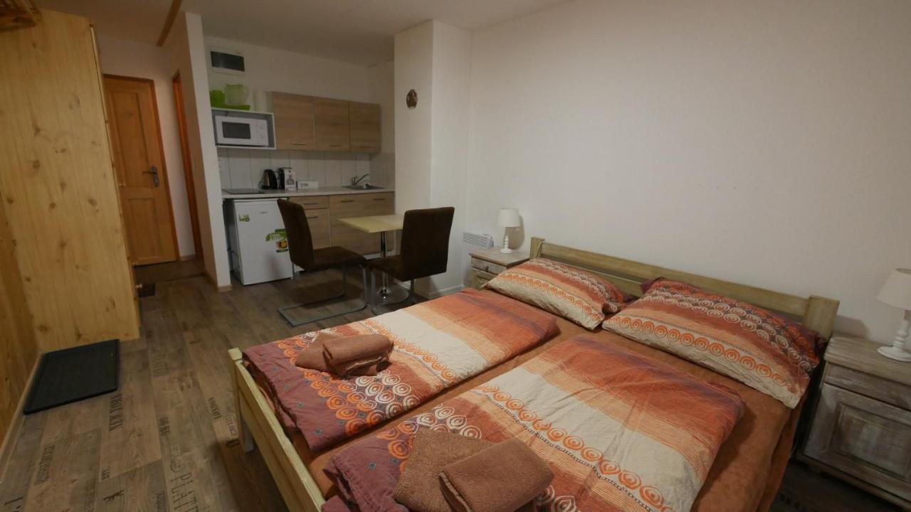 Hotel Chata U Rybare Bítov Exteriér fotografie